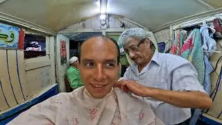 أقدم كشك حلاقة في مصر منذ ١٩٢٠ تقريباً