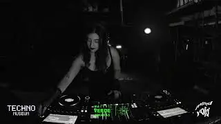 Aliien Giirl I Acid Techno Set @ Mind Void x Techno Museum Factory