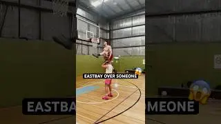 6&rsquo;0 dude EASTBAYS OVER SOMEONE!!🤯 #baskball #dunk #nba #hoops #crazydunk