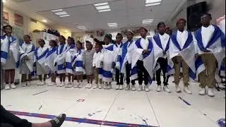 מקהלת 💖 אופיר איבים שרים לחיילים הפצועים בסורוקה