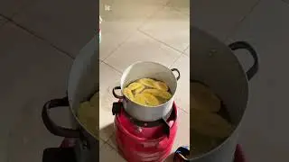 Ripe plantain with fried egg my recipe #viral #food #youtube #trending #recipe #vlog #rawedit 