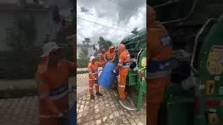 A limpeza p&uacute;blica segue sendo ampliada com seguran&ccedil;a por toda a cidade! ✅