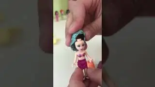 Selecting a Hair-do for lego girl Stefanie