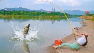 Best Hook Fishing Video, Girl's Giant Catfish Fishing Skills  - Hana Fishing