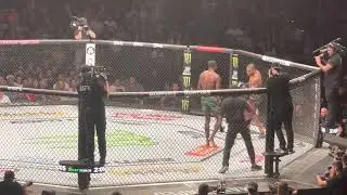 UFC 274 Randy Brown vs Khaos Williams round 2