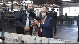Ohio Gov. Mike DeWine visits Libbey Glass plant to promote manufacturing