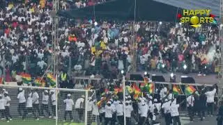 Shatta Wale Shutsdown the Accra Sports Stadium, Impresses President Mahama as Kotoko win Trophy