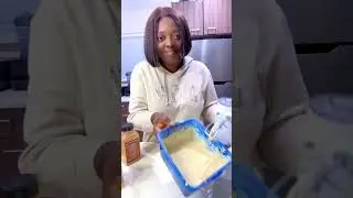 Step by Step guide on how to make the perfect waffle.