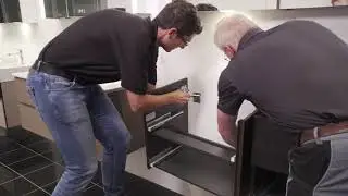 burgbad Montage Schrank mit Schwerlastaufh&auml;nger