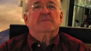 Robert Fulford  on  Book Reviewing