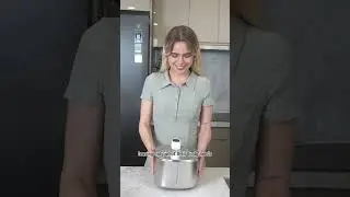 Does Your Cat Drink Water Like This? 🐱💧 | The PawPury Solution #PawPury #CatFountain #CatHydration