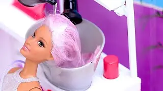 Barbie Hairstyle Salon for Makeover! How to curl doll hair!