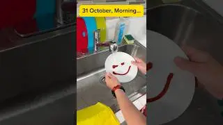 31 October, just washing my plate&hellip;😳
