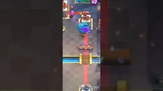 Lumberjack + Balloon Combo. #yolk #clashroyale #supercell #bringbackdislikes