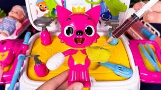 Pinkfong Broken Arm 💉 Pinkfong visits Doctors Toys and Ambulance Playset ASMR | Review Toys