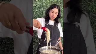 Lets Try Instagram Trending Alio E Oglio Maggi🔥🔥...Maggi Recipe😋#Shorts #FoodHacks #Maggi