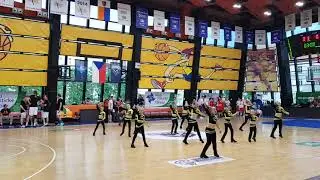 TK Slimka Sedlčany tančí na akci 