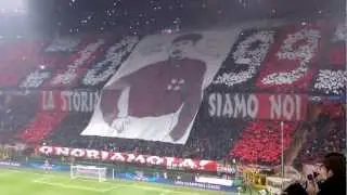 AC Milan formazioni e coreografia live da San Siro (vincere contro il Barcellona, Champions League)