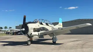 T-28 Trojan BIG Radial Engine Start up.