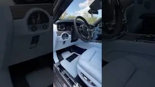 Heavenly Interior &ndash; Rolls-Royce Ghost with Sky Blue and Black Harmony