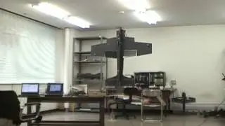 Automatic Prop-Hanging flight control : Hover test 1