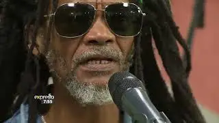 Music The Conquerors Reggae Band performs 'Purple Rain' by Prince (Inna Reggae Style)