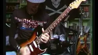 Bluesy Shred guitar solo !! ^^