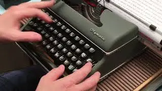 Olympia sm2 typewriter-dactylo-machine a écrire