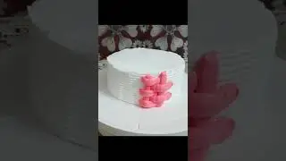 Cake design | Simple whipped cream design #shorts