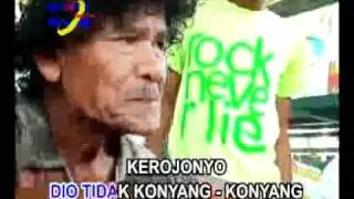 Lagu Ulat  Bulu - Edy Kelana