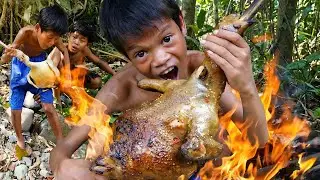 Cooking Chicken Big / Primitive Technology