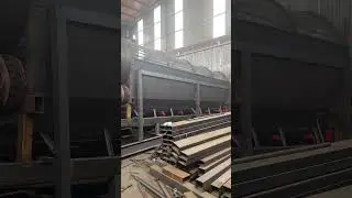 Shaftless roller screening machine can screen stones of different sizes.