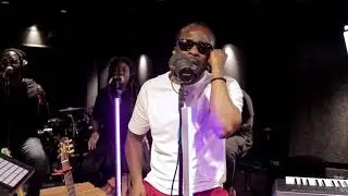 Del B - Sexy Lover + Lie (Live)