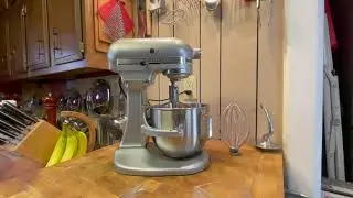 Миксер Kitchen Aid Pro 500 Series с подъемной чашей объемом 5 кварт и крышкой OEM.