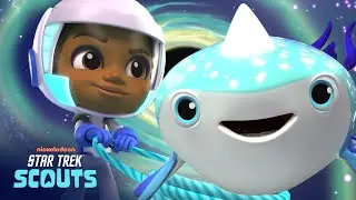 Holodeck Rescues #4 | Star Trek Scouts Save a Space Whale From a Black Hole! 🐋🚀 | Star Trek: Scouts