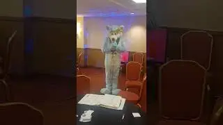 Scurrow sings 