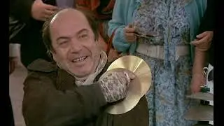 Intervista a Pipolo sul film Grandi Magazzini (DVD Cecchi Gori)