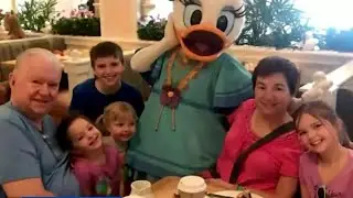 4 killed in 4-vehicle crash near Disney World, troopers say