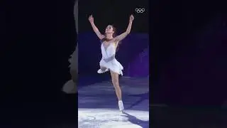 Chwila, kt&oacute;ra wydaje się być czystym światłem. ✨⛸️ #IgrzyskaOlimpijskie #MilanoCortina2026 #ŁyżwiarstwoFigurowe #ZimoweIgrzyskaOlimpijskie