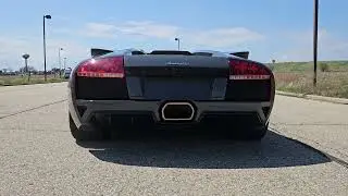 LP650-4 Roadster V12 Revs