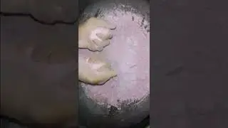 #asmrsounds #satisfying #powderyplay #oddlysatisfying #powderychalk #youtubeshorts #crunchy