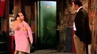Taxi - Busting Up