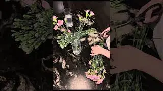 Flowers on repeat 🌼🌸🌿