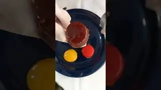 Quindins maravilhosos da Lize. Tradicional, morango e chocolate.