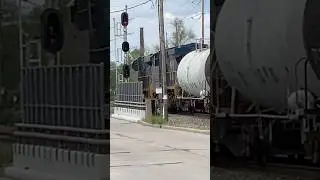 Train Knocks Down The Signal, CSX JawTooth shorts