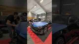 How to wrap a Chevrolet Camaro Hood in Matt Blue by CR CarWrapping #folierung #crcarwrapping #w&uuml;
