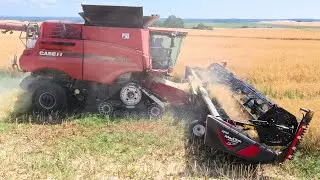CASE IH AXIAL 8240 | MACDON FD140 FLEXDRAPER |