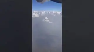 VIEW OF CLOUDS FROM A HEIGHT OF 33  THOUSAND FEET