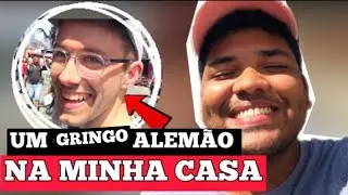 MEU AMIGO GRINGO PROVANDO COMIDA BRASILEIRA