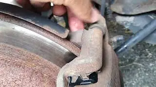 2011 Altima rear brake pads replacement part 2